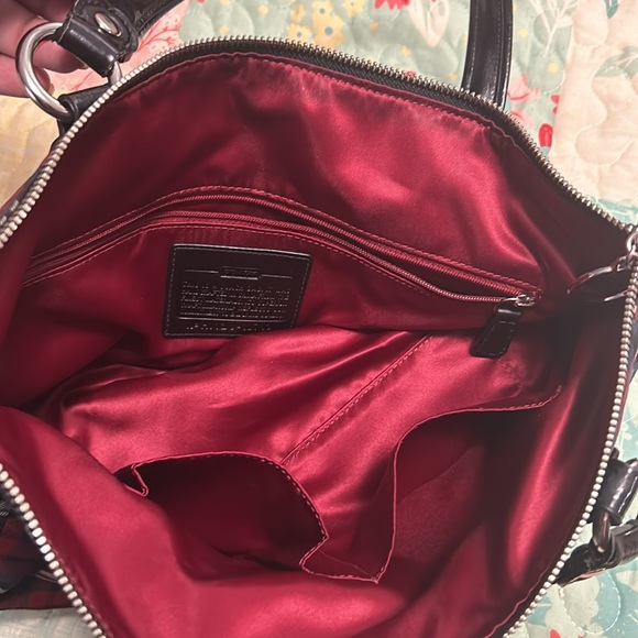 Coach Poppy Tartan Plaid Tote Bag. - Picture 7 of 9